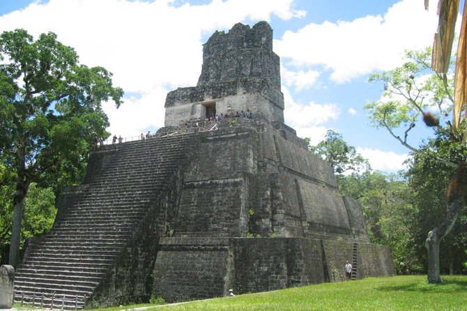 2-Day Mayan Ruins Tour of Tikal and Yaxha from Flores - What to pack for the two park visits