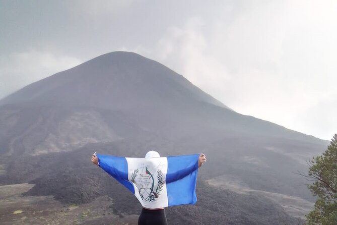 Adventure Tour Climbing the Pacaya Volcano with Pickup - Who Will Get the Most From This Tour