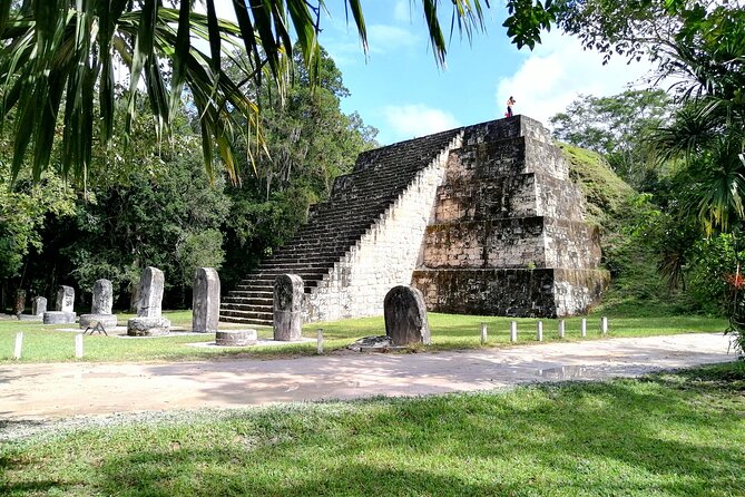 All Inclusive Tikal Tour from Flores and Airport - Lunch is covered, drinks are not