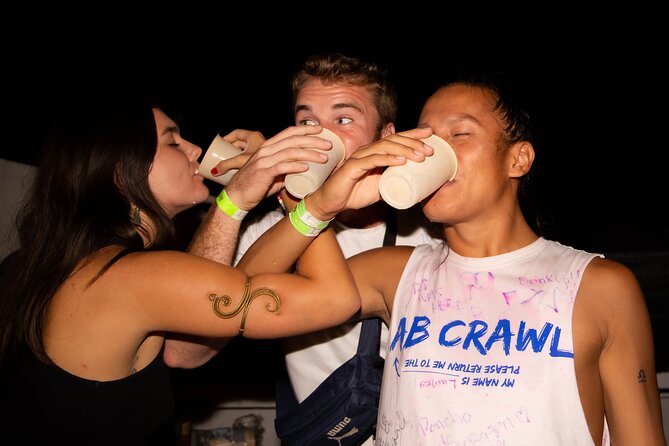 Antigua Bar Crawl - What the Antigua Bar Crawl is really selling