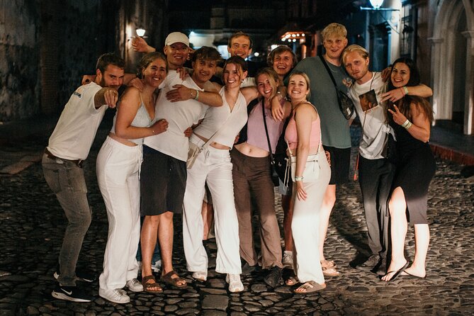 Antigua Bar Crawl - Games, drink deals, and the first round