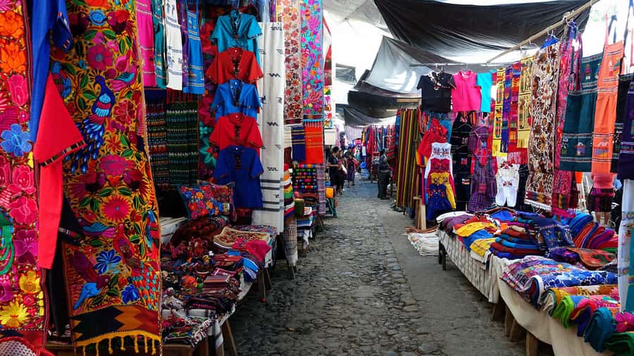 Antigua: Cooking Class with Local Family - Starting with a market and a local welcome