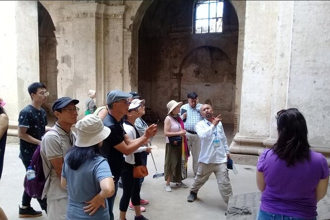 Antigua Cultural Walking Tour - San José Cathedral makes the earthquake story visible