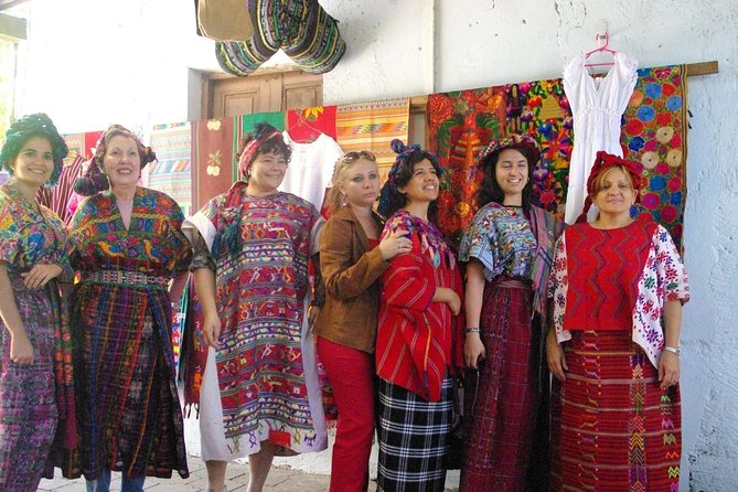 Antigua Full day from Guatemala city - The jade stop and the question of buying