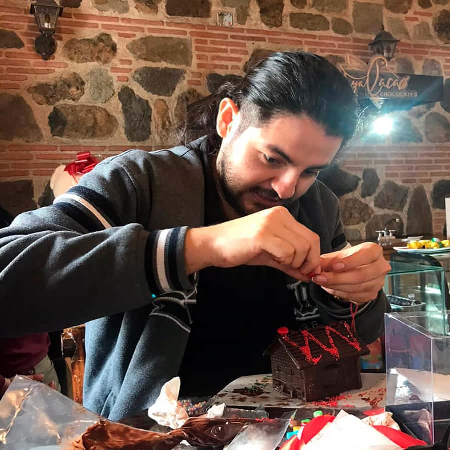 ANTIGUA GUATEMALA: CHRISTMAS SPECIAL CHOCOLATE HOUSE WORKSHOP - Beginning with Guatemalan cocoa from farm to chocolate