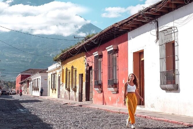 Antigua + Guatemala City Full Day Tour - History Lovers Favorite - Antigua’s yellow church and famous arch
