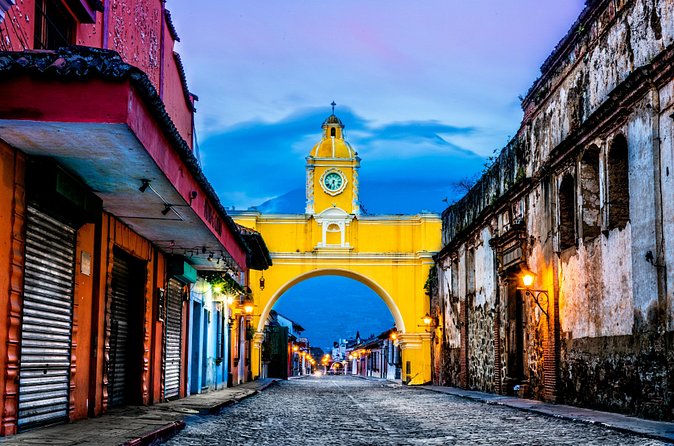 Antigua Guatemala Full Day Tour - Santa Catalina Arch: Antigua’s most recognizable view