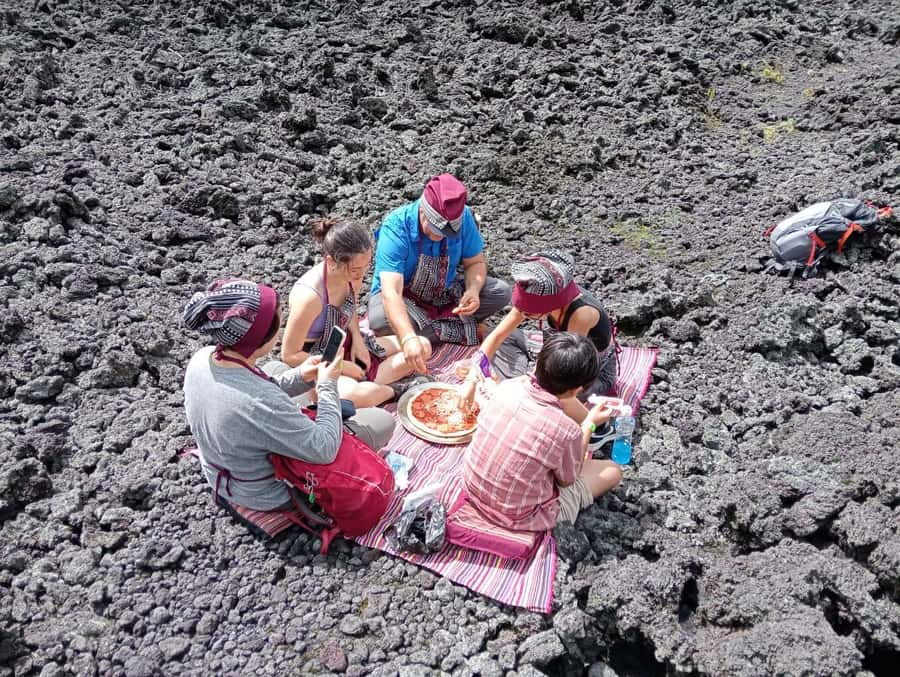Antigua: Make & Eat Pizza at Pacaya Volcano Private Tour - What the High Rating Points To