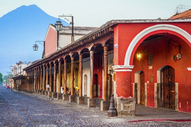 Antigua Private tour. Inclusive and Family. Quetzal Port. - What the $200 price really covers