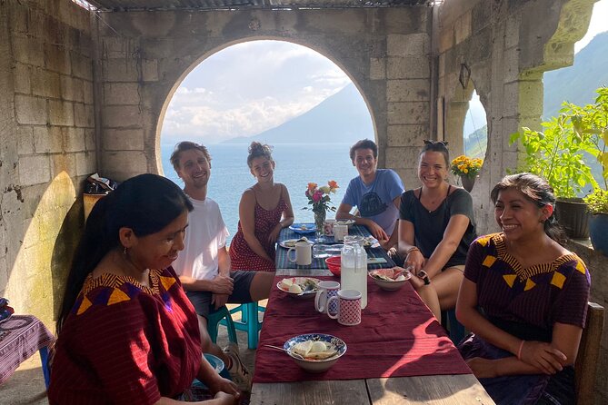 Authentic local experience with a community of women - Meeting the Women at Santa Cruz La Laguna Pier