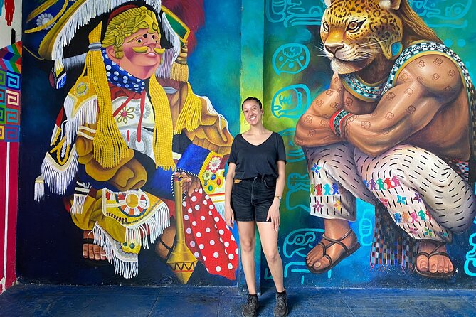 Authentic tour of Mayan art and culture in Lake Atitlan - San Pedro La Laguna beneath the volcano