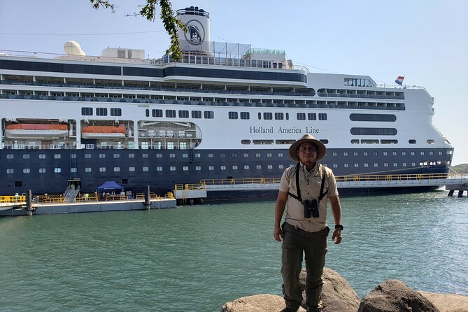 Birdwatching to the Mangrove of Paredon (From Puerto Quetzal) Private Tour - Birding with a trained guide and useful equipment