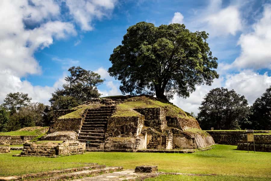 Chichicastenango and Iximché One Day Tour - The early road to Iximché