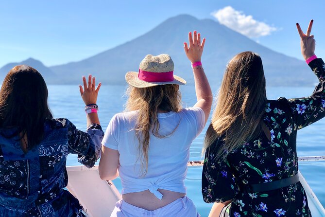 Chichicastenango and Lake Atitlan: From Traditions to Paradise - Panajachel and the first broad view of Lake Atitlan