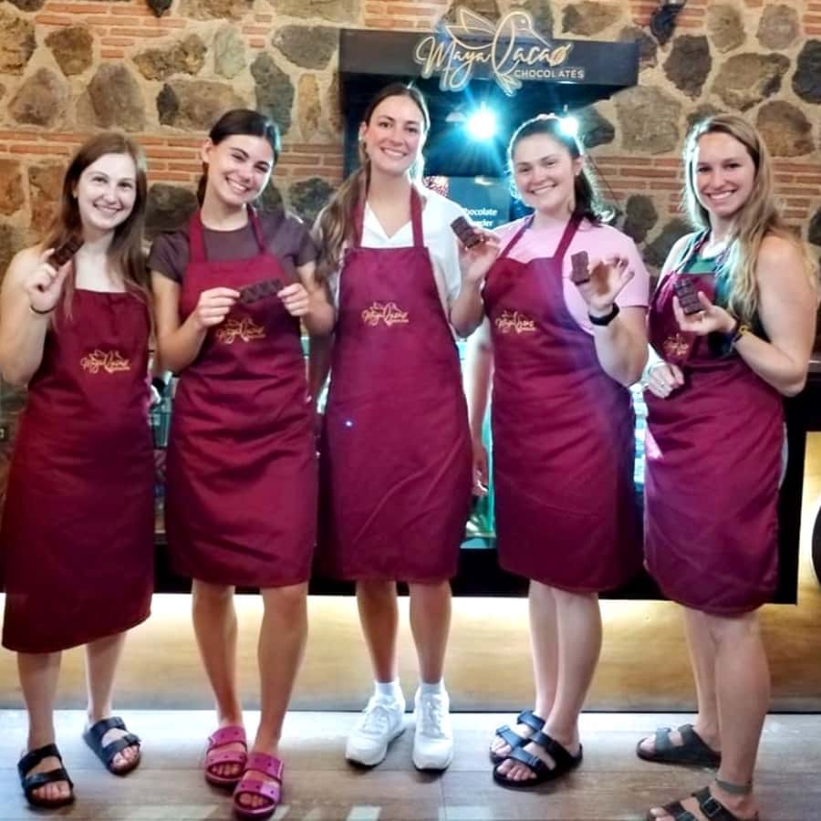 Chocolate workshop; gastronomic experience of cocoa. - Grinding cocoa and making your own bar
