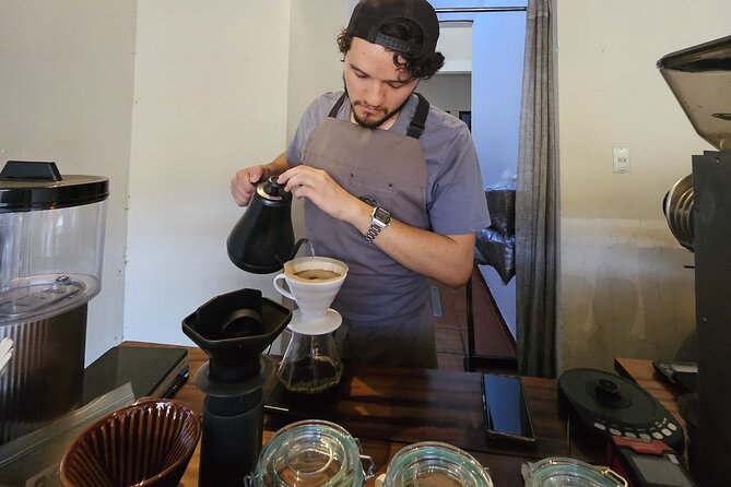 Coffee crawling and breakfast tour in Antigua - Four coffees, four ways to taste Guatemala