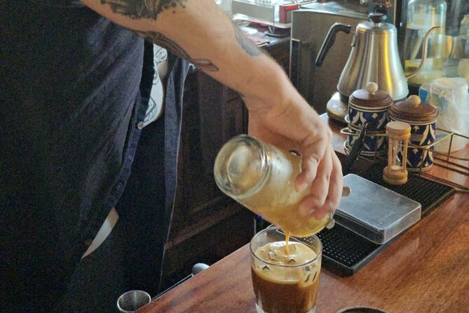Coffee crawling and breakfast tour in Antigua - Visiting local cafes and baristas