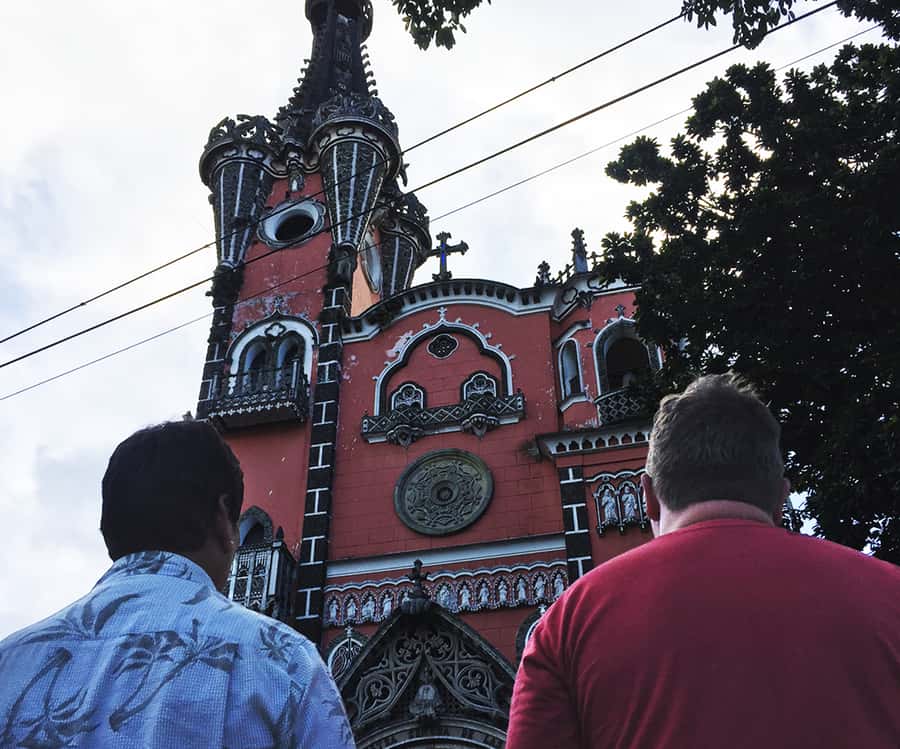 Combo Tour: Colonial Antigua & Guatemala City Explorer Tour - The Civic Center’s modern architecture