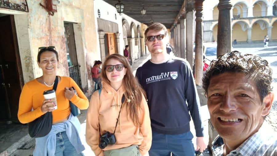 Cultural and fun tour in Antigua Guatemala - San José Cathedral and the Black Christ