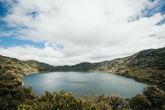 Discover a Lagoon on the Crater of Ipala Volcano - Private Full Day Tour - The climb to Volcán Ipala