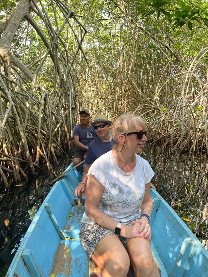 El Paredón: Mangrove Boat Tour with Optional Fishing - What to bring for a comfortable trip