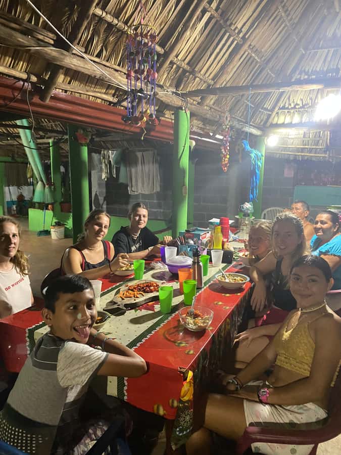 El Paredón: Traditional Cooking Class with a Local Family - Folding and preparing empanadas from scratch