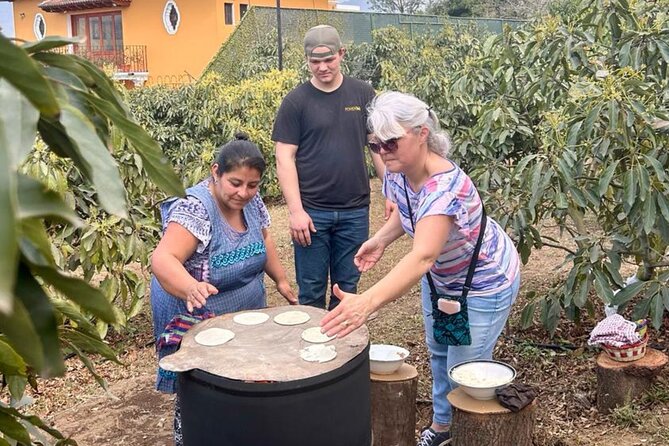 Experience: Organic Coffee, Avocados, Honey & More! - Leaving Antigua for San Pedro Las Huertas