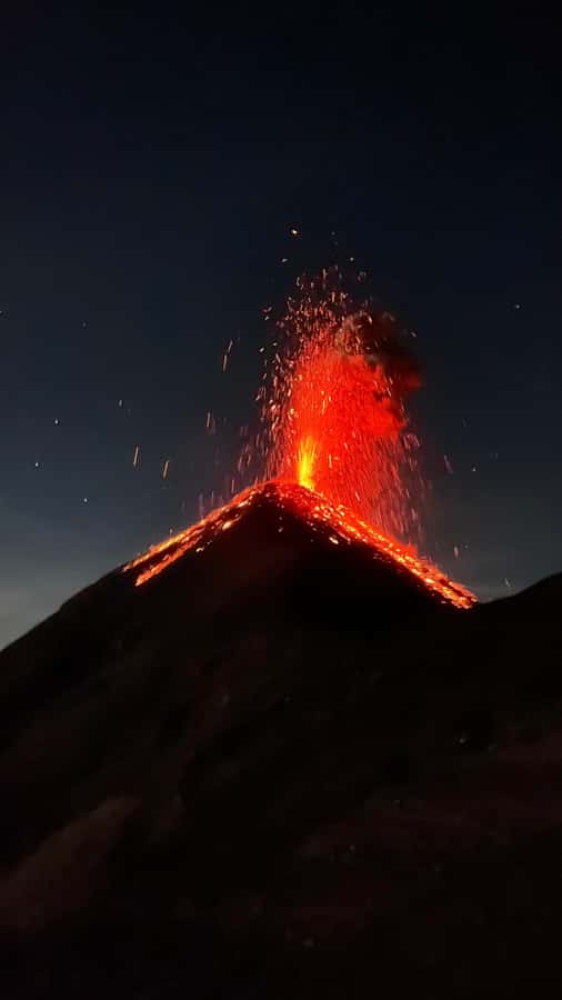 From Antigua: 2-Day Acatenango Volcano Hiking with Guide - The 4:00 a.m. sunrise climb