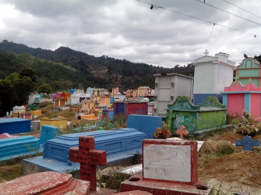From Antigua: 2-Day Tour of Chichicastenango & Lake Atitlan - San Juan La Laguna and Santiago Atitlan