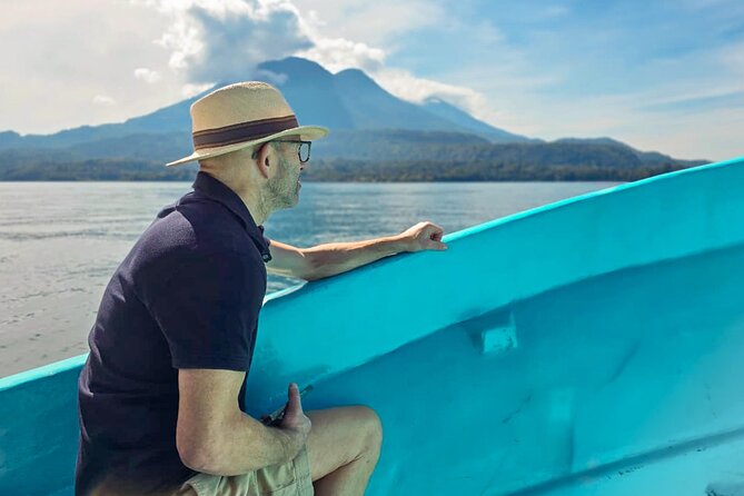 From Antigua Explore the authentic villages of Lake Atitlán - The early road from Antigua to the lake