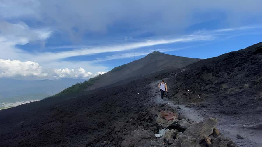 From Antigua: Pacaya Volcano Tour in English/Spanish - Reaching the hardened lava and crater viewpoint