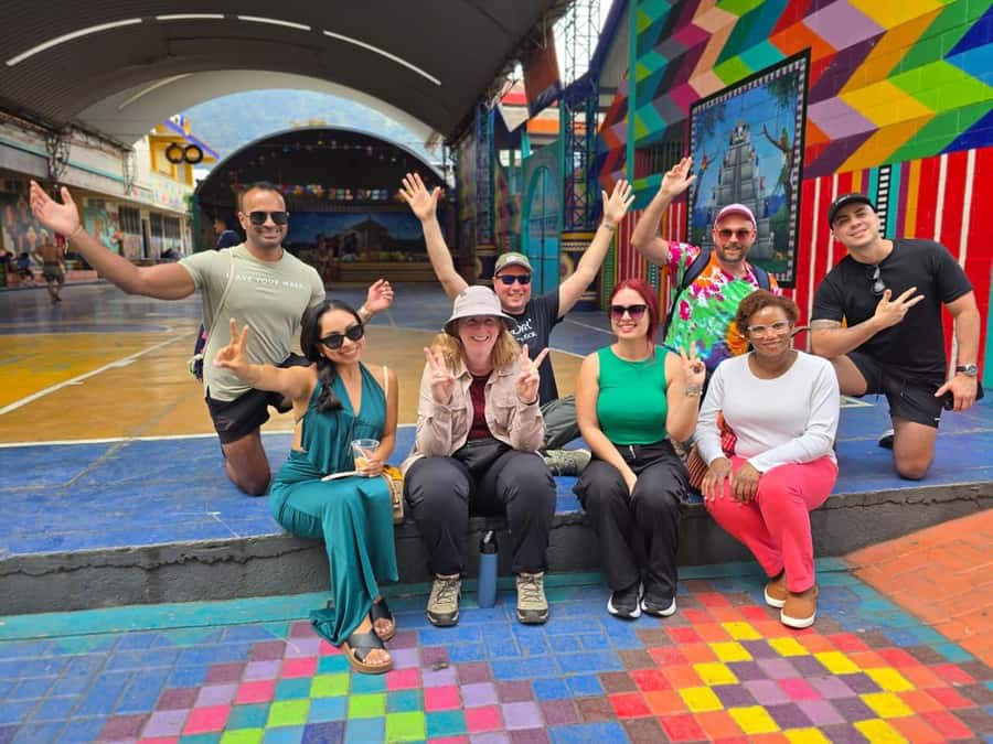 FROM ANTIGUA, ROUND TRIP: EXPLORING THE VILLAGES OF LAKE ATITLÁN. - The hard parts: timing, comfort, and motion