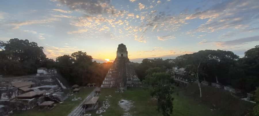 From Flores: Tikal Guided Tour with Transportation - Key points before you book