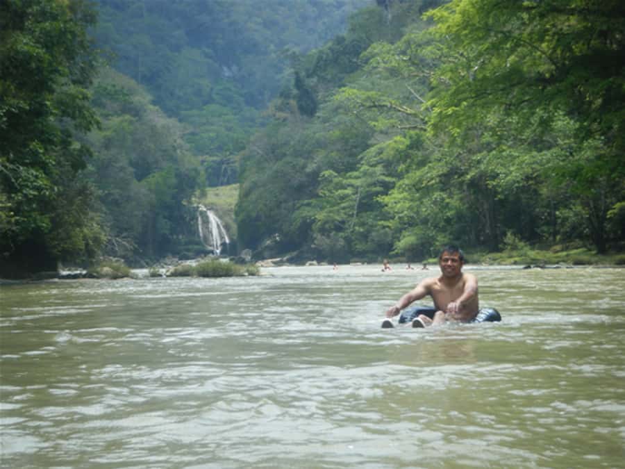 From Lanquin: Semuc Champey Park and Kanba Cave Guided Tour - Swimming above Semuc Champey’s natural bridge