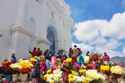 Full Day Tour: Chichicastenango Maya Market and Lake Atitlan from Guatemala City