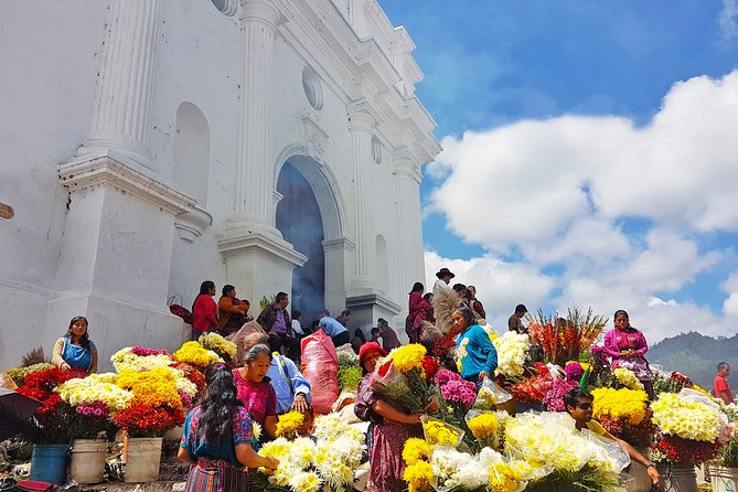 Full Day Tour: Chichicastenango Maya Market and Lake Atitlan from Guatemala City - Leaving Guatemala City for Chichicastenango