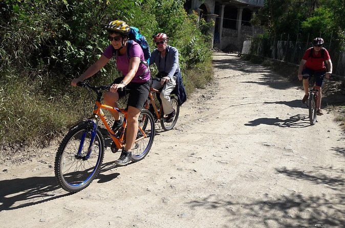 Get to know San Marcos, San Pablo, San Juan and San Pedro by bicycle - What the $66.67 price means