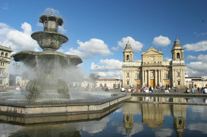 Guatemala city Walking Tour and public bus - Seeing the Miguel Ángel Asturias connection