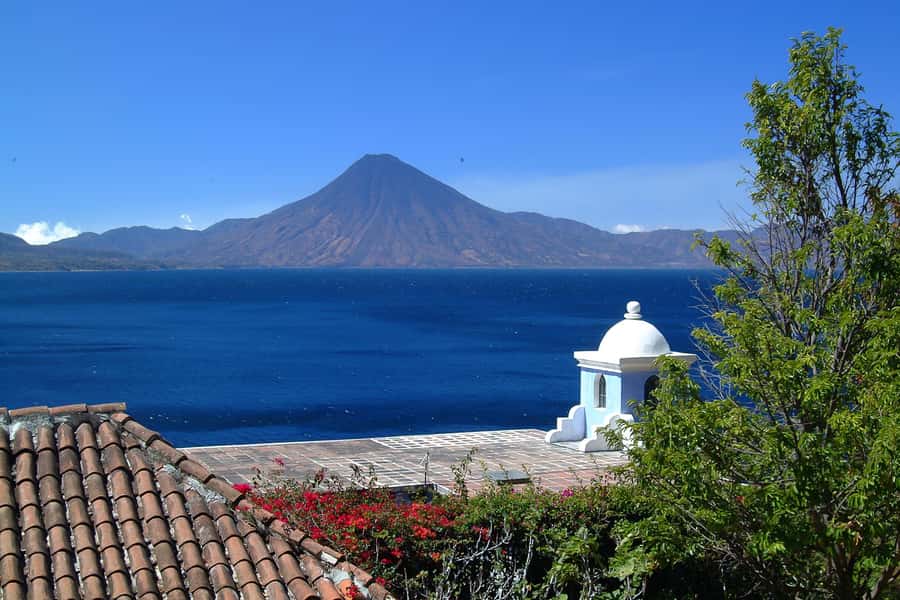 Guatemala or Antigua Guatemala: Lake Atitlán Boat Cruise - The road from Antigua to Panajachel