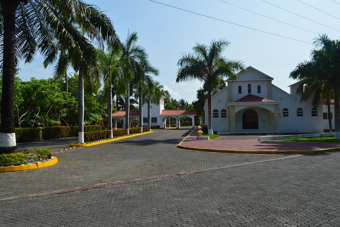 Guatemala San Jose Beach Private Tour - The black sand of Guatemala’s Pacific coast