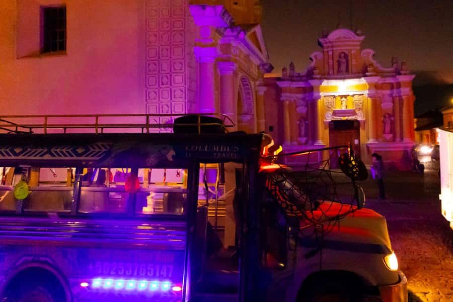 Halloween Night tour in Antigua Guatemala - Central Park, monuments, and a Halloween treat