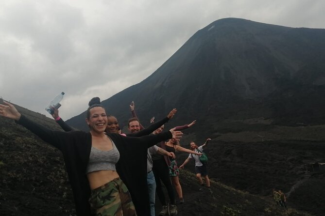 Hike to Pacaya Volcano from Antigua - Marshmallows, lava, and the optional pizza stop
