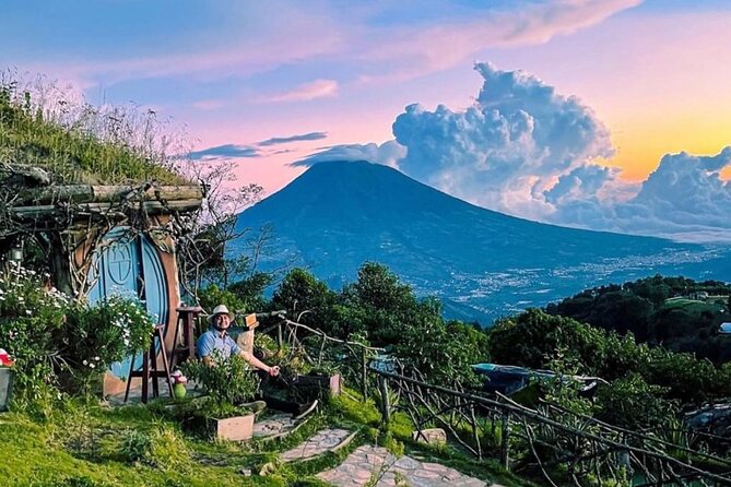 Hobbitenango, Altamira and Antigua Borial parks. - Antigua Boreal: gardens, giant slides, and lunch