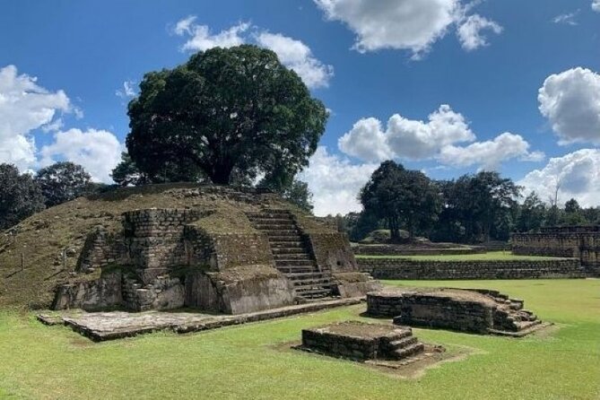 Iximché : Spiritual Ritual with a Mayan Priest - Key points about the Iximché ceremony