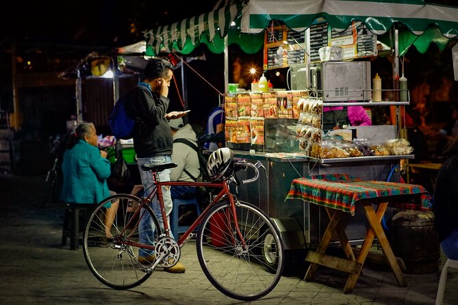 Local Street Food Tour of Antigua - Who should book this food tour