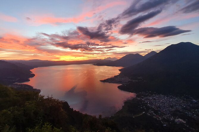 Mayan Nose Sunrise Hiking + Chichicastenango Market Tour - Why this day works so well