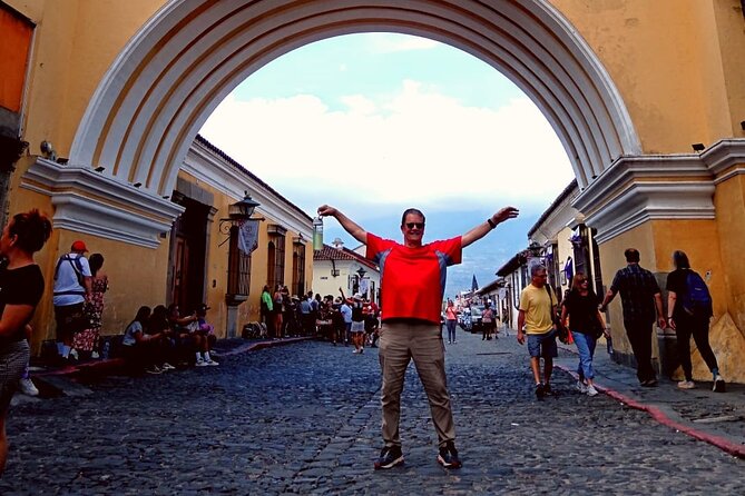Meeting the guatemala´s culture with a local guide in Antigua. - Convento de las Capuchinas and Life Behind the Walls