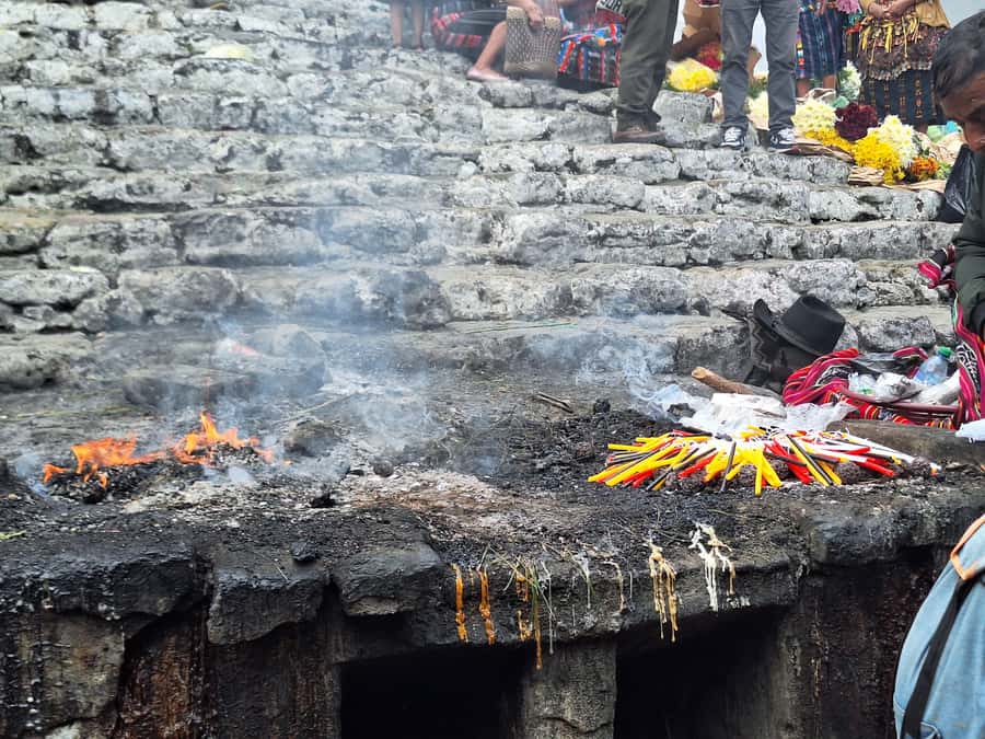 One-day visit to Chichicastenango from Antigua Guatemala - Santo Tomás Church and two religious traditions