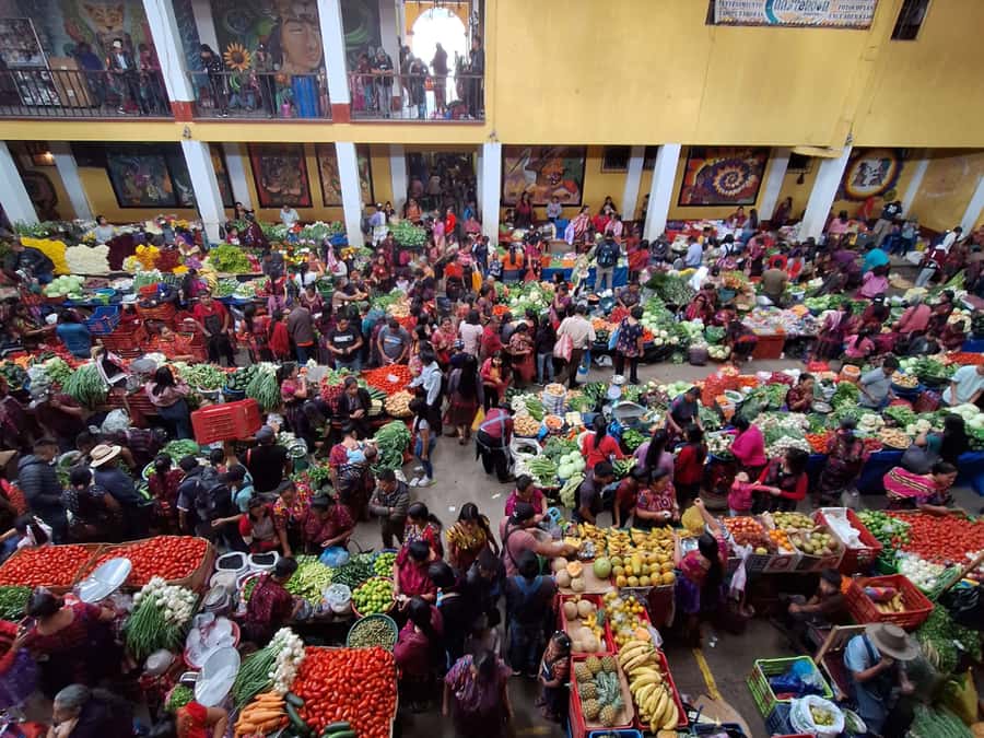 One-day visit to Chichicastenango from Antigua Guatemala - Three hours among Chichicastenango’s market stalls