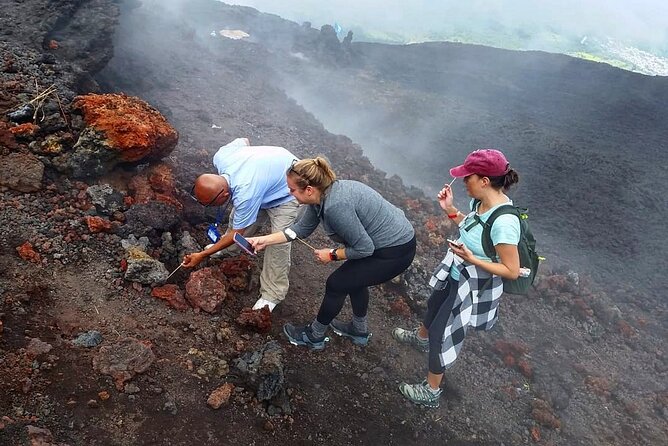 ¡Pacaya Volcano Tour from Antigua! - Marshmallows, lava, and optional pizza